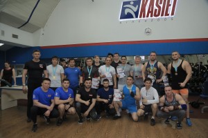 «Халықтық сығымдап көтеру» жарысының фотоесебі