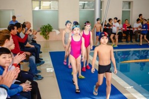 «KASIET» фитнес-клубында 2017 жылдың 17 желтоқсаны күні өткен «Royal Club Fitness &amp; Spa» және «KASIET» фитнес-клубтарының балалар арасындағы жүзу жарысы